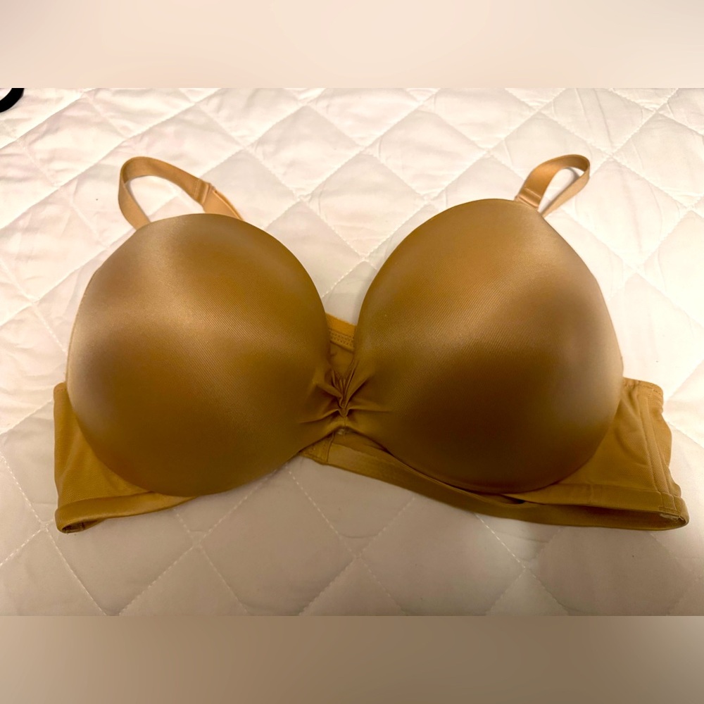Lane Bryant Cacique Bra Size 44B